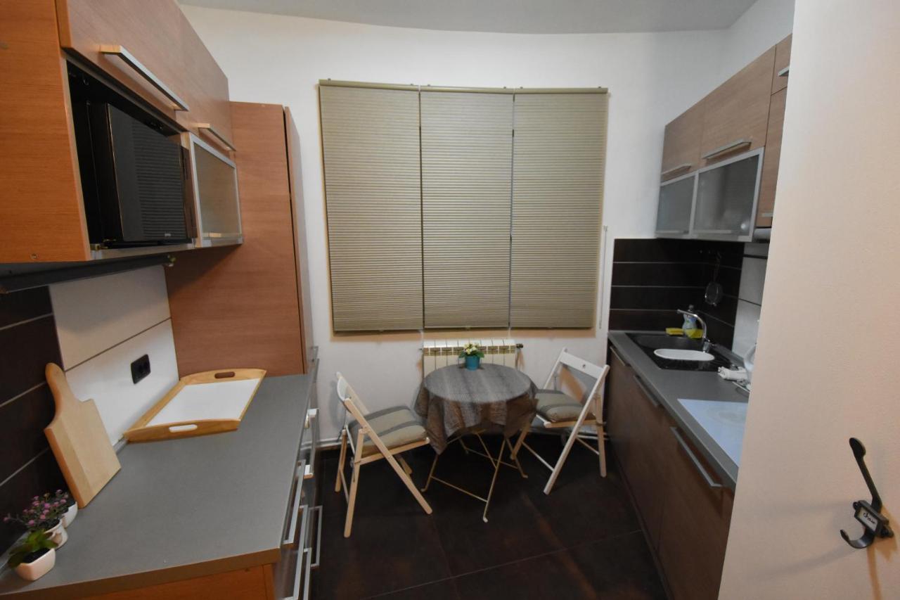 Charming Flat With Soul Apartment Beograd Bagian luar foto